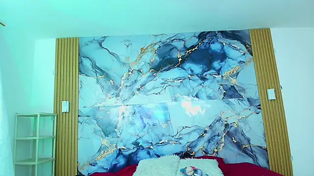 evelin 24  online show from April 11, 2:32 pm