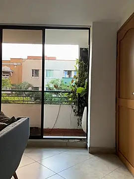 Aurea Silk online show from April 17, 9:40 pm