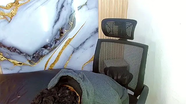 DaviidBuckx  online show from March 23, 2:37 am