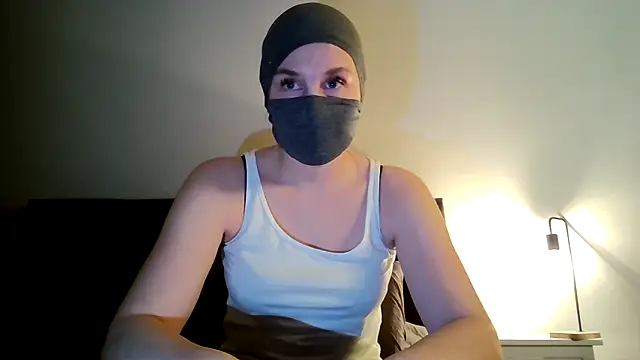 BlueEyesSecret online show from February 9, 8:02 pm