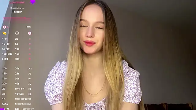 Viktoria Vibes online show from March 1, 3:25 pm