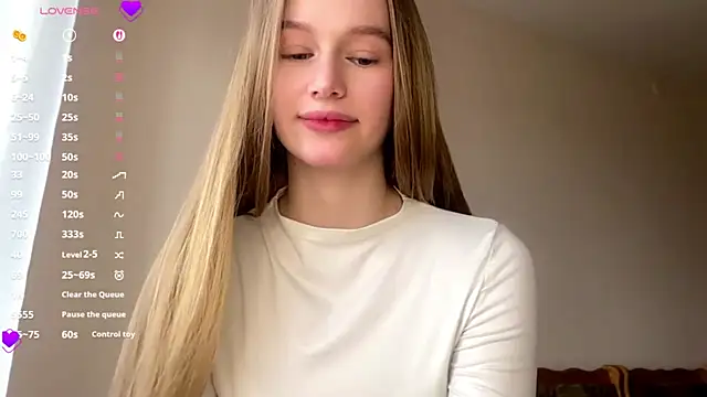 Viktoria Vibes online show from April 17, 3:04 pm