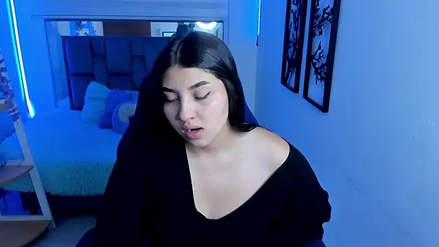 bloom winxx online show from February 19, 3:13 am