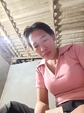 aki xzx online show from February 15, 11:30 am