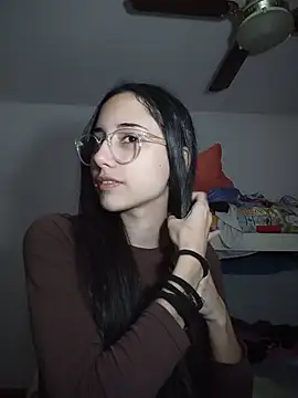 isaaabelaaa online show from April 8, 11:37 pm