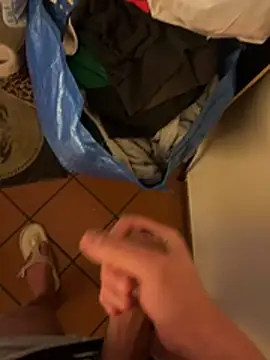 Snapshot of Marlem12_ chatting on February 11, 3:17 pm Marlem12 online show from February 11, 3:17 pm