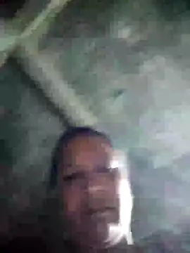 Snapshot of Loomaraj chatting on July 16, 10:16 pm Loomaraj online show from July 16, 10:16 pm
