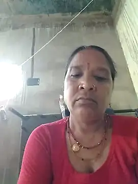 Snapshot of Loomaraj chatting on July 19, 3:43 am Loomaraj online show from July 19, 3:43 am
