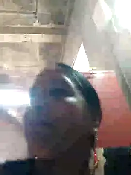 Snapshot of Loomaraj chatting on August 1, 3:06 am Loomaraj online show from August 1, 3:06 am