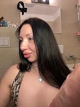 MissDeepVelur online show from February 22, 2:15 pm