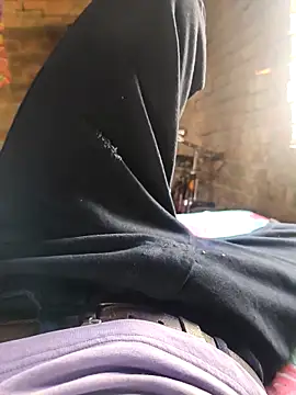 Snapshot of indian_nitin chatting on February 25, 9:19 am indian nitin online show from February 25, 9:19 am