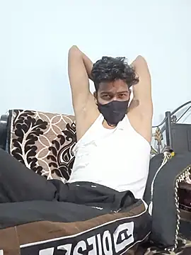 Snapshot of hotyboy_89 chatting on July 19, 6:39 am hotyboy 89 online show from July 19, 6:39 am