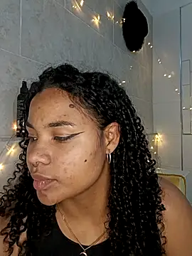 BrianaSweetxxx online show from March 9, 3:10 am