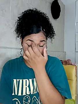 BrianaSweetxxx online show from April 13, 1:44 am