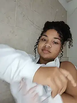 BrianaSweetxxx online show from May 27, 3:36 am