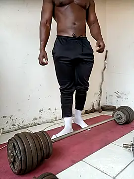 Snapshot of Rough-Big-Djay chatting on February 19, 9:27 am Rough-Big-Djay online show from February 19, 9:27 am