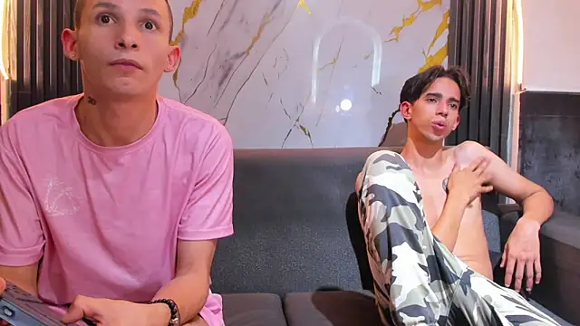 Snapshot of Isaak_26 chatting on March 2, 8:48 pm Isaak 26 online show from March 2, 8:48 pm