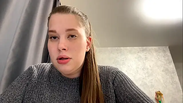 Snapshot of Lunexia_Kysstoria chatting on February 12, 3:18 pm Lunexia Kysstoria online show from February 12, 3:18 pm