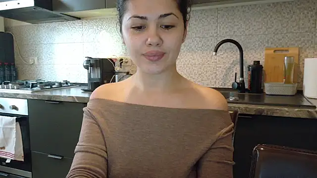 Snapshot of Sofimoon26 chatting on February 18, 2:57 pm Sofimoon26 online show from February 18, 2:57 pm