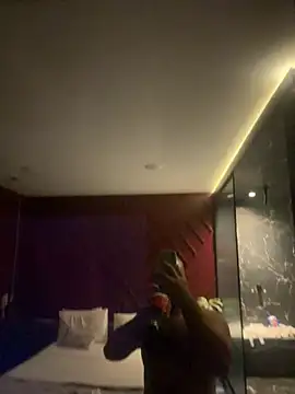 mtgulosinhooo online show from February 8, 11:52 pm