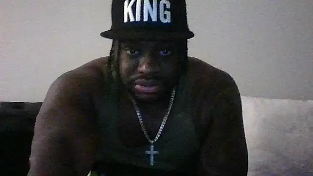 Snapshot of darkstallion7 chatting on February 9, 5:33 am darkstallion7 online show from February 9, 5:33 am