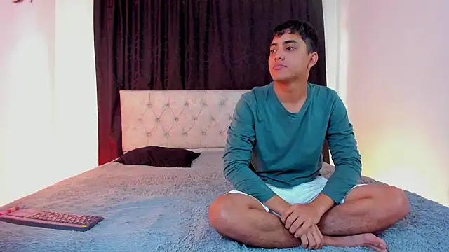 cataleya rioss online show from February 22, 7:12 pm