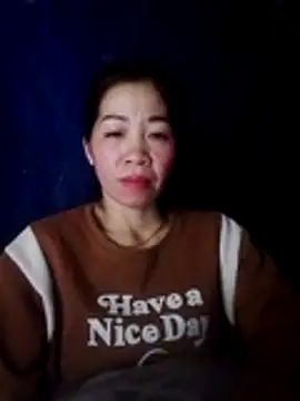 Snapshot of -Lundy- chatting on February 13, 3:08 pm -Lundy- online show from February 13, 3:08 pm