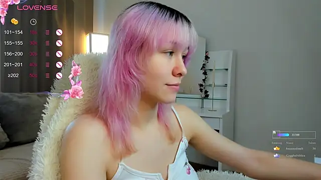EmilyTrase online show from June 8, 1:28 am