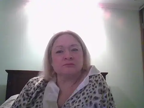 Veronica5489 online show from March 3, 10:04 pm