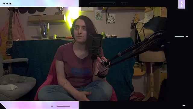 Snapshot of thea_cake chatting on February 25, 9:13 pm thea cake online show from February 25, 9:13 pm