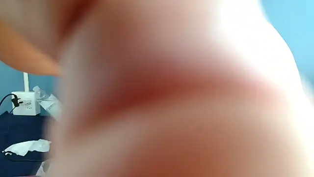 Sweet-Bella17 online show from March 24, 11:26 am