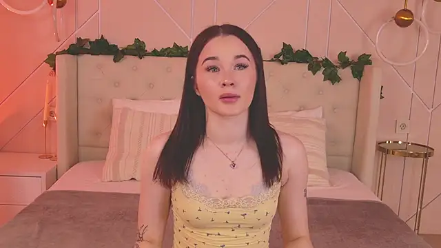 Abigail Forland online show from July 11, 5:10 am