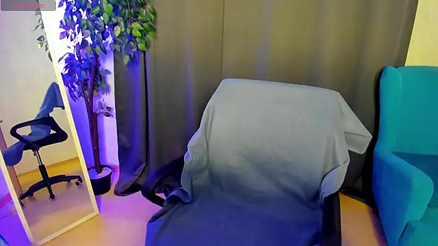 little  isabel online show from May 26, 1:34 am