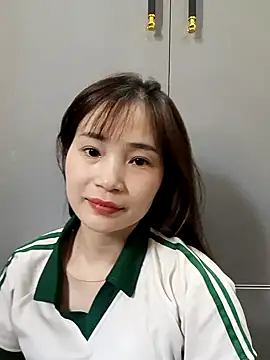 Snapshot of -Dumi- chatting on March 2, 7:37 am -Dumi- online show from March 2, 7:37 am