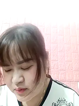 Snapshot of Kee-kimlee chatting on February 11, 4:17 am Kee-kimlee online show from February 11, 4:17 am