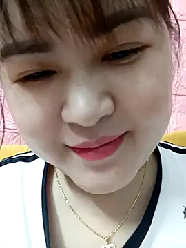 Snapshot of Kee-kimlee chatting on February 16, 2:24 pm Kee-kimlee online show from February 16, 2:24 pm