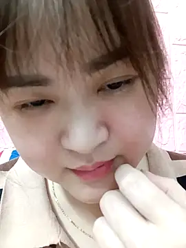 Snapshot of Kee-kimlee chatting on February 17, 2:30 am Kee-kimlee online show from February 17, 2:30 am