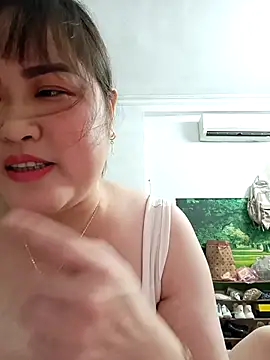 Kee-kimlee online show from April 1, 1:41 pm