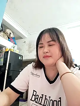 Kee-kimlee online show from April 12, 2:44 pm