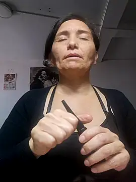 Snapshot of Alexamontiel_ chatting on February 11, 2:44 pm Alexamontiel online show from February 11, 2:44 pm