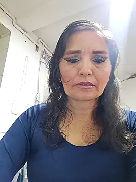 Snapshot of Alexamontiel_ chatting on February 17, 2:57 pm Alexamontiel online show from February 17, 2:57 pm