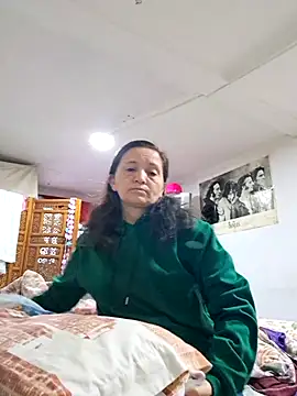 Snapshot of Alexamontiel_ chatting on February 19, 11:50 am Alexamontiel online show from February 19, 11:50 am