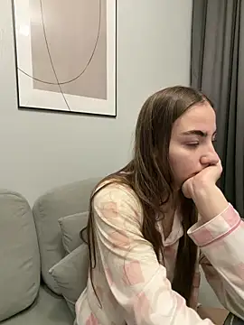  Patricia P online show from March 5, 4:14 pm