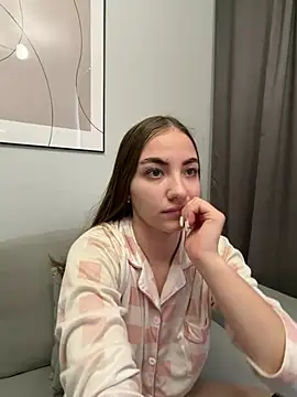  Patricia P online show from March 6, 11:06 am