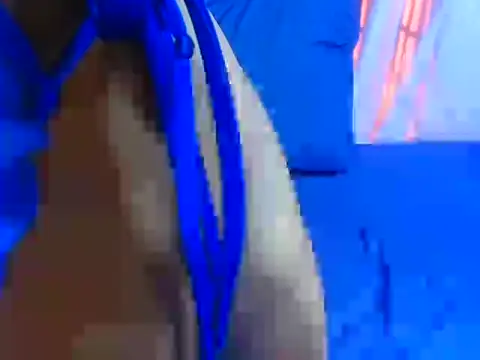 Snapshot of CherrieLollyPoP chatting on February 25, 4:33 am CherrieLollyPoP online show from February 25, 4:33 am