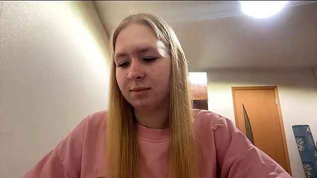 RoseBakeer online show from February 11, 5:18 pm