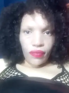 Snapshot of Tallgoddess chatting on February 15, 11:12 pm Tallgoddess online show from February 15, 11:12 pm