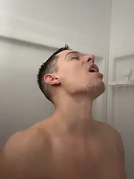 adonimus94 online show from March 20, 4:45 pm