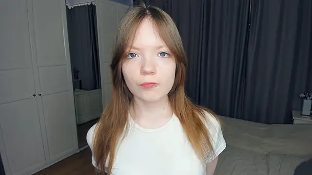 LavenderMitten online show from March 27, 7:25 am