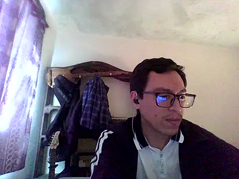 5ecsmachin3 online show from February 9, 9:30 pm